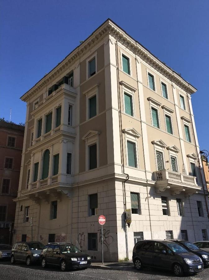 Trastevere Rome's Heart Charming & Cozy Apartment Rom